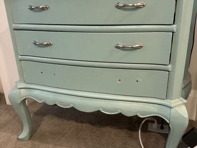 3 Drawer Dresser Antique