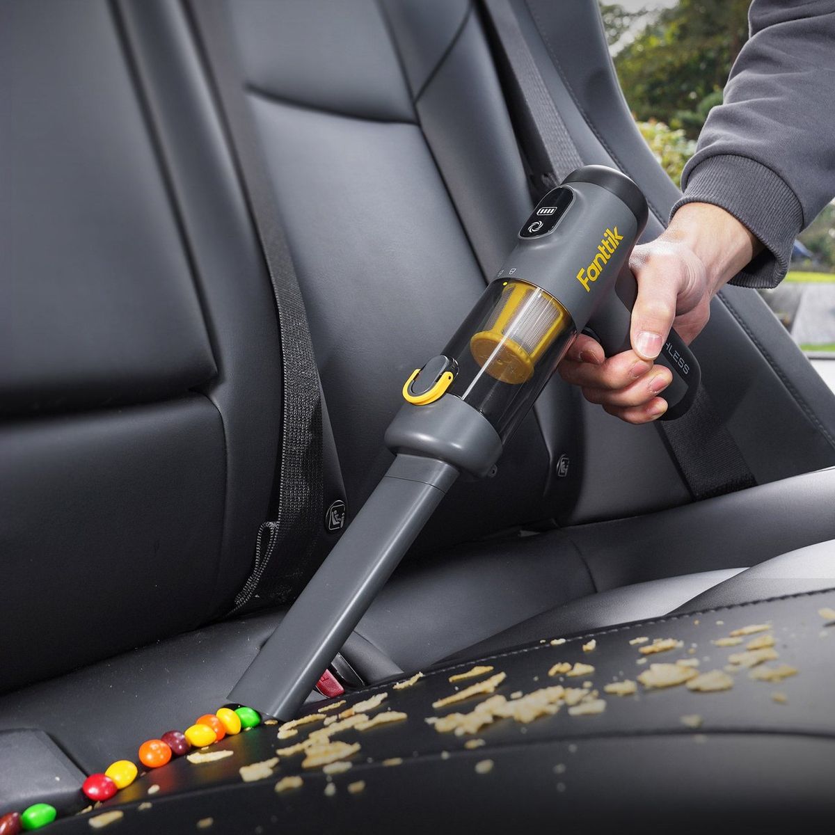 Brand new Fanttik Slim X100 Mix 4-in-1 Multi-Function Cordless Car Vacuum.