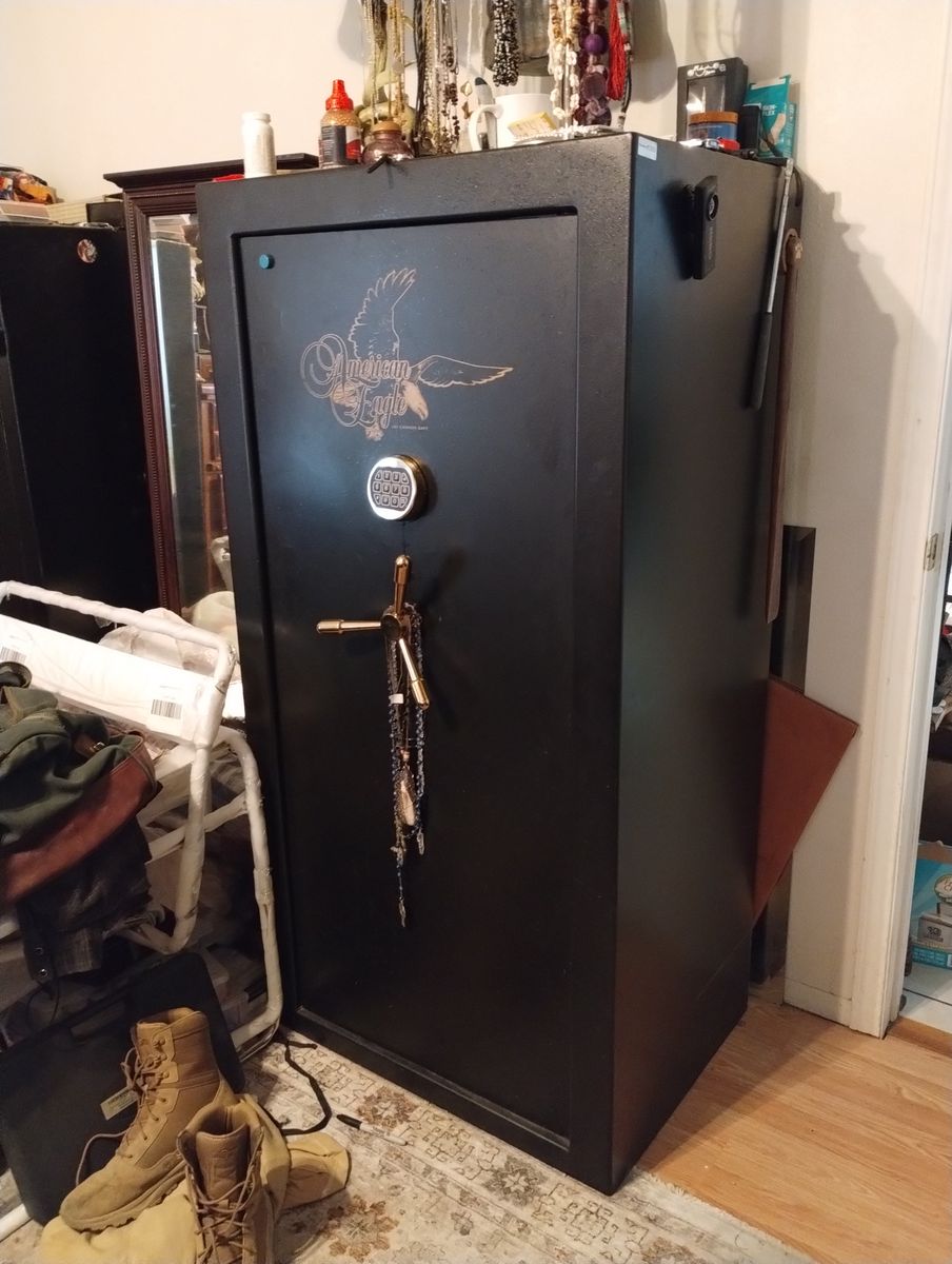 American eagle 32  safe   vault  1/2 price of what i paid   750$ call 385 490 6470
