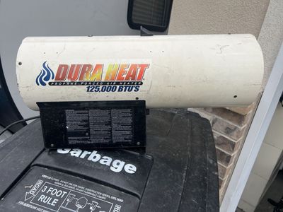 Dura Heat 125,000 BTU's Propane Forced Air Heater - Used, Good Condition