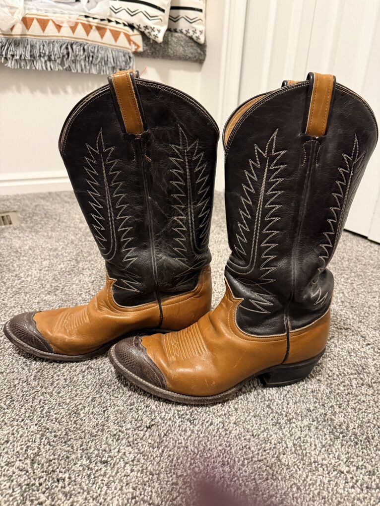Tony Lama  Size 8D Boots