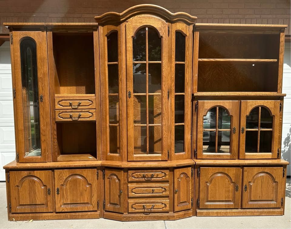 German Wall Unit (Schrankwänd)