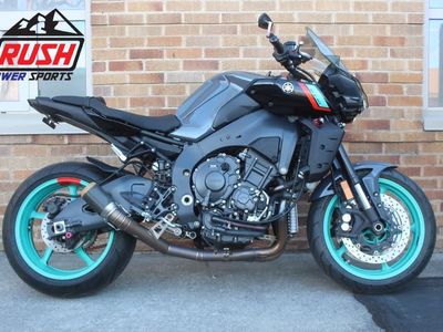 2022 YAMAHA MT-10