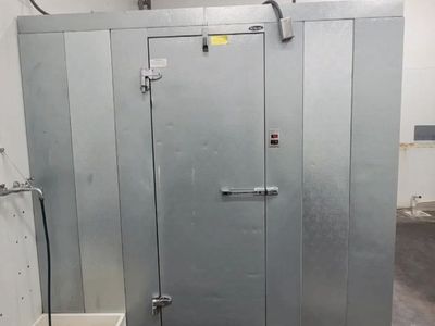 8 X 10 Walk-in Cooler