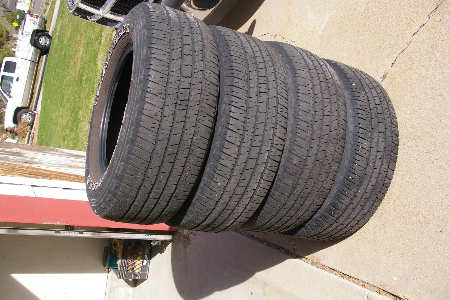 Set of 4 used Goodyear Wrangler Fortitude HT 265 70 17