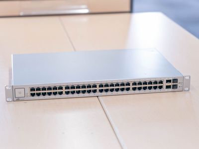 Ubiquiti Unifi Switch 48 / US-48 | 48 Port Managed Switch with 2x 10G SFP+ Ports