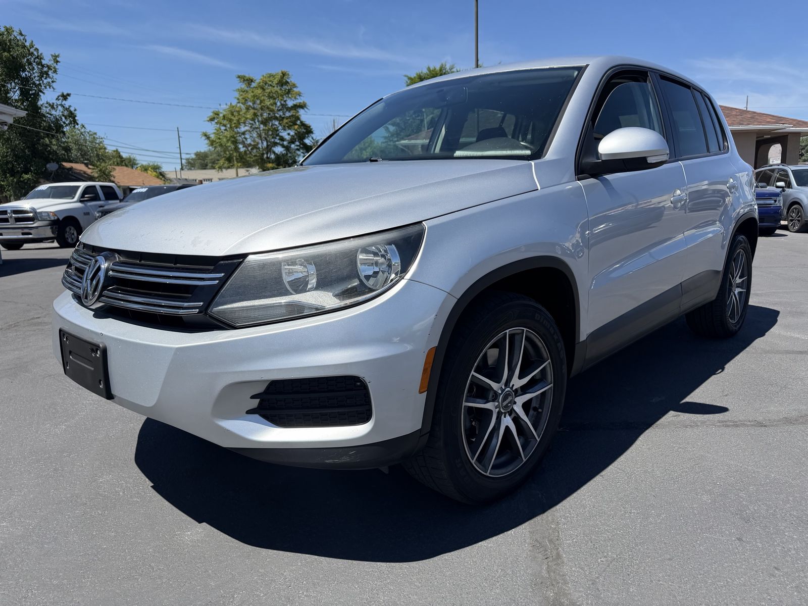 2014 Volkswagen Tiguan 2.0T R-Line