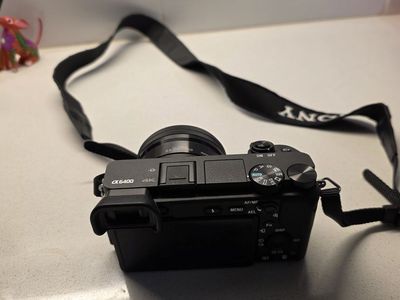 Sony Alpha a6400 Mirrorless Camera with 16-50mm Lens and Strap