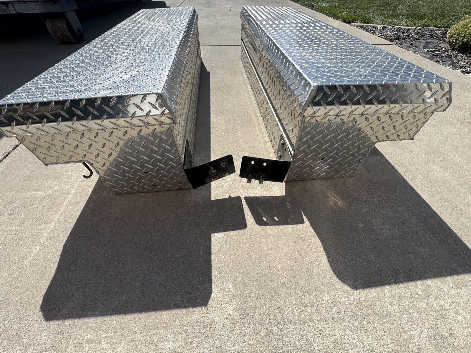 Weather guard R174 low-side box