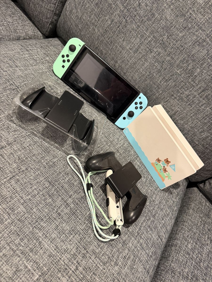 Nintendo Switch Animal Crossing: New Horizons Edition