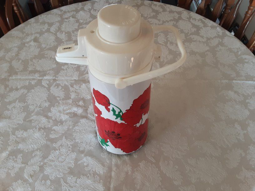 Floral Thermos with pump dispenser