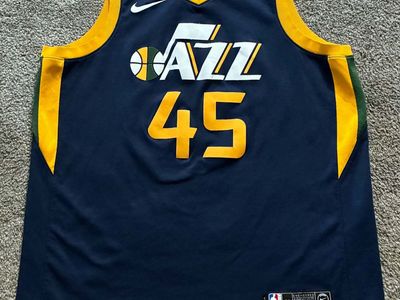 Nike Utah Jazz Donovan Mitchell #45 Navy Blue Dri-FIT NBA Jersey - Men's XL