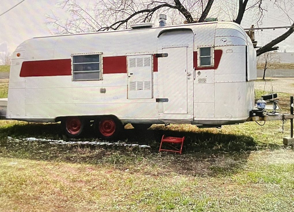 Silver Streak Camper