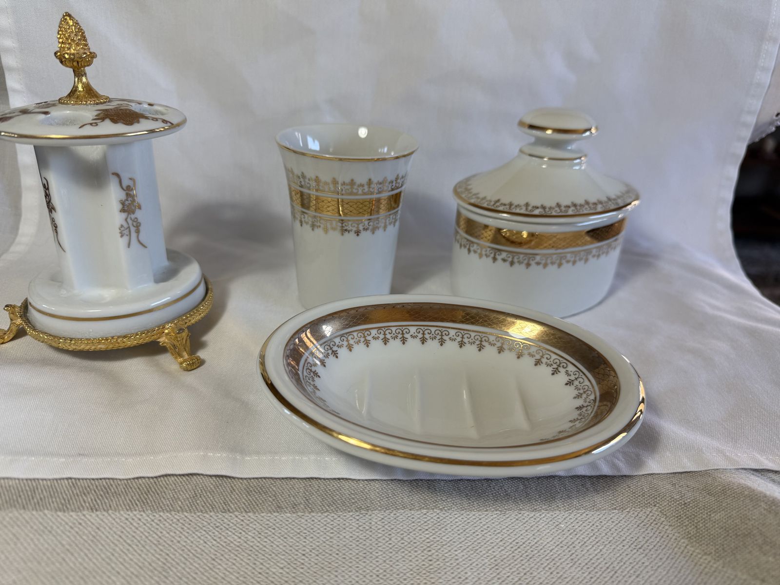 Porcelain Bathroom Vanity Set - 4 piece