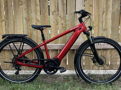 **48 miles** 2024 Specialized Turbo Vado 4.0 - Size Small
