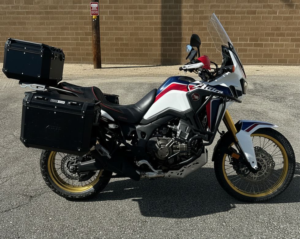 2017 Honda Africa Twin DCT - Adventure Bike