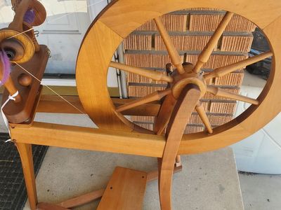 Ashford Traditional spinning wheel