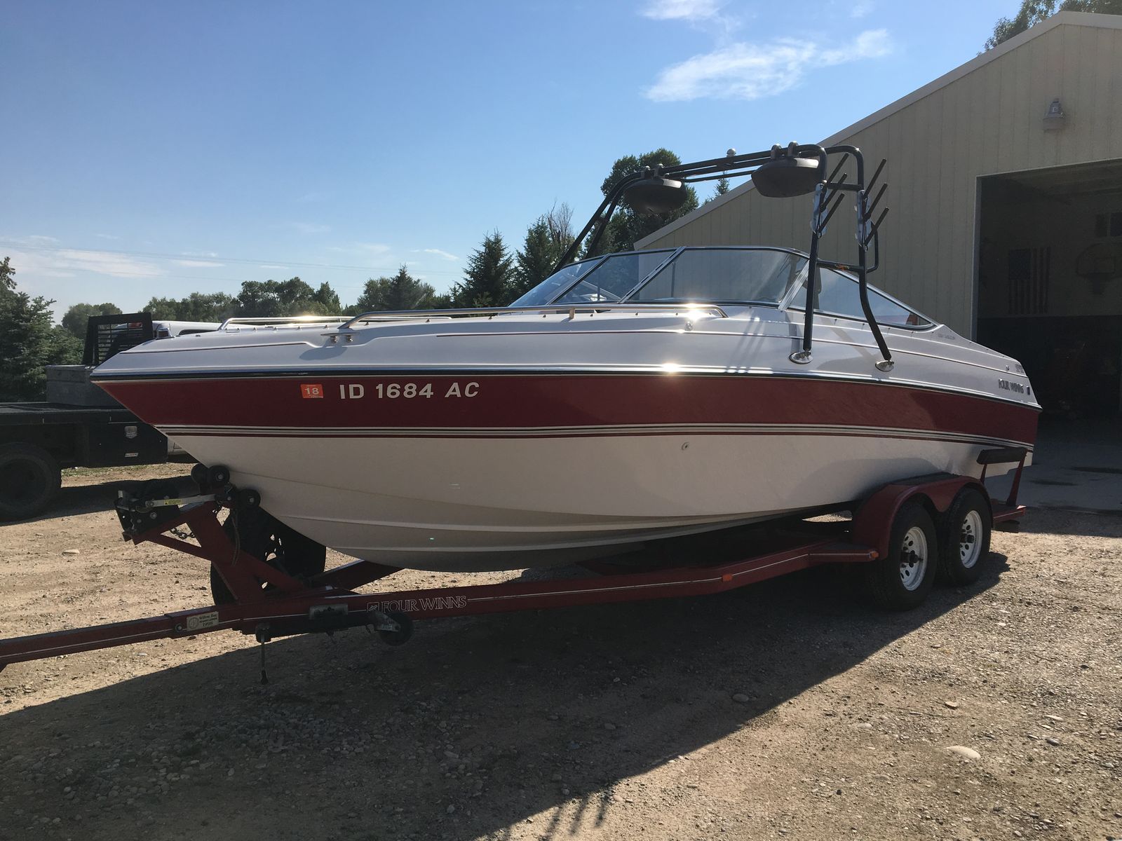 1995 Four Winns 240 Horizon for sale
