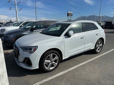 2023 Audi Q3 quattro S line Prem Plus 45 TFSI