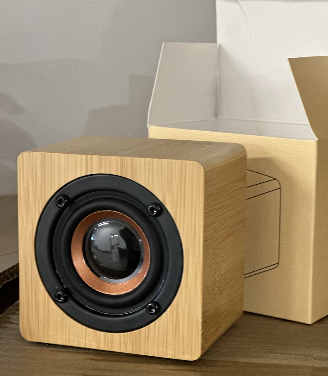 Retro Bluetooth Speaker Mini Portable Wireless USB Speaker 3W Bamboo