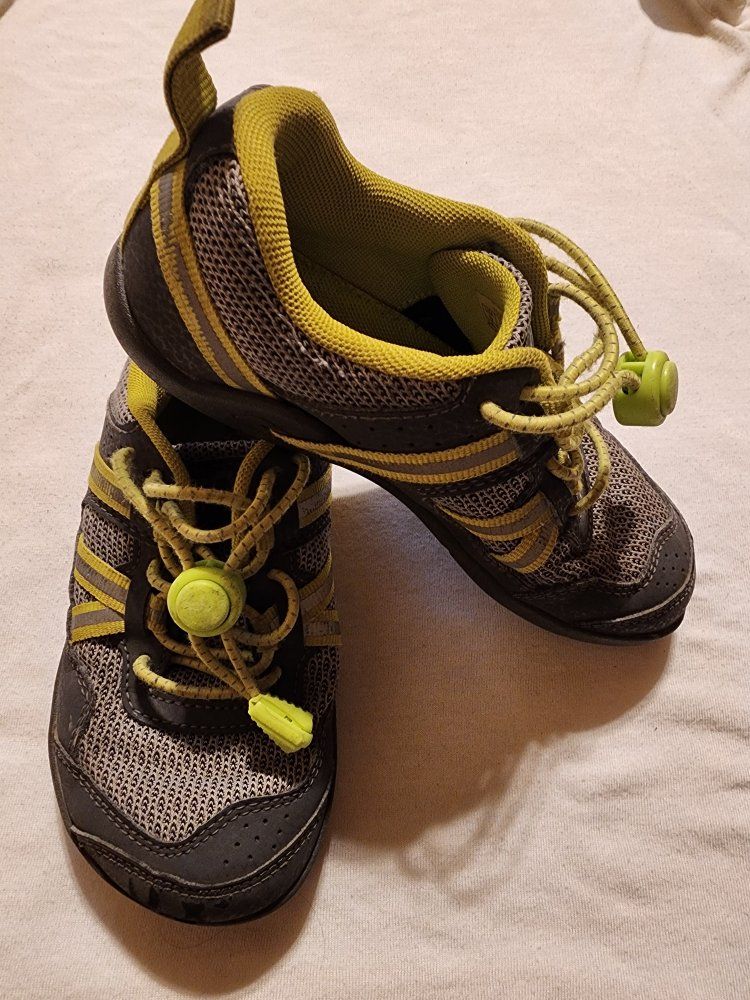 Xero Shoes Kids Aqua X Sport Lightweight Water Shoes Size 12 Youth Gray/Yellow