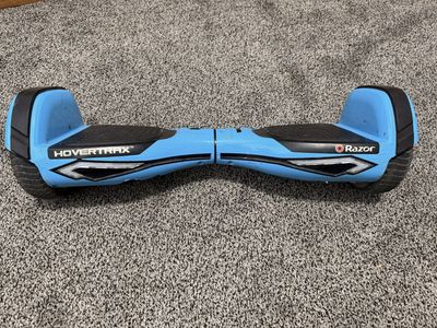 Razor hovertrax hoverboard