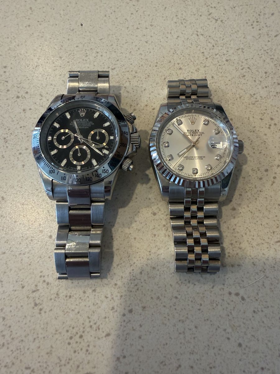 Rolex *Replicas*