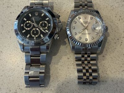 Rolex *Replicas*