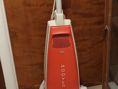 Hoover Dial-A-Matic Vintage Vacuum Cleaner Red
