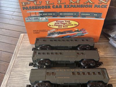 4 Lionel Pullman Cars