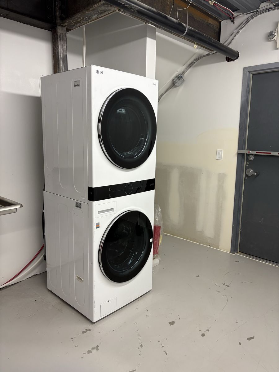 LG Stackable Washer & Dryer