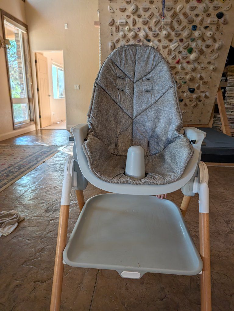 Skip HoP sit to step highchair
