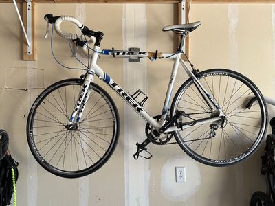 Trek Alpha 1.2 Road Bike - White & Blue, Drop Bars, Bontrager Wheels, Good Condition