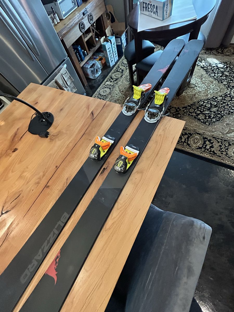 Blizzard 180 skis