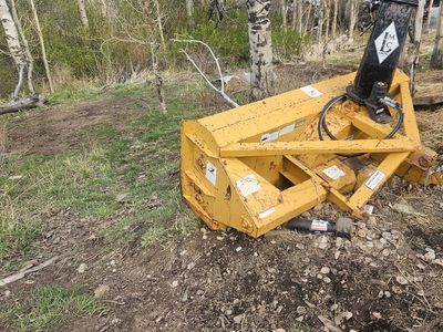 Broken 6' snowblower