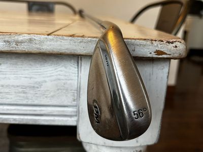 56° wedge distance master LH