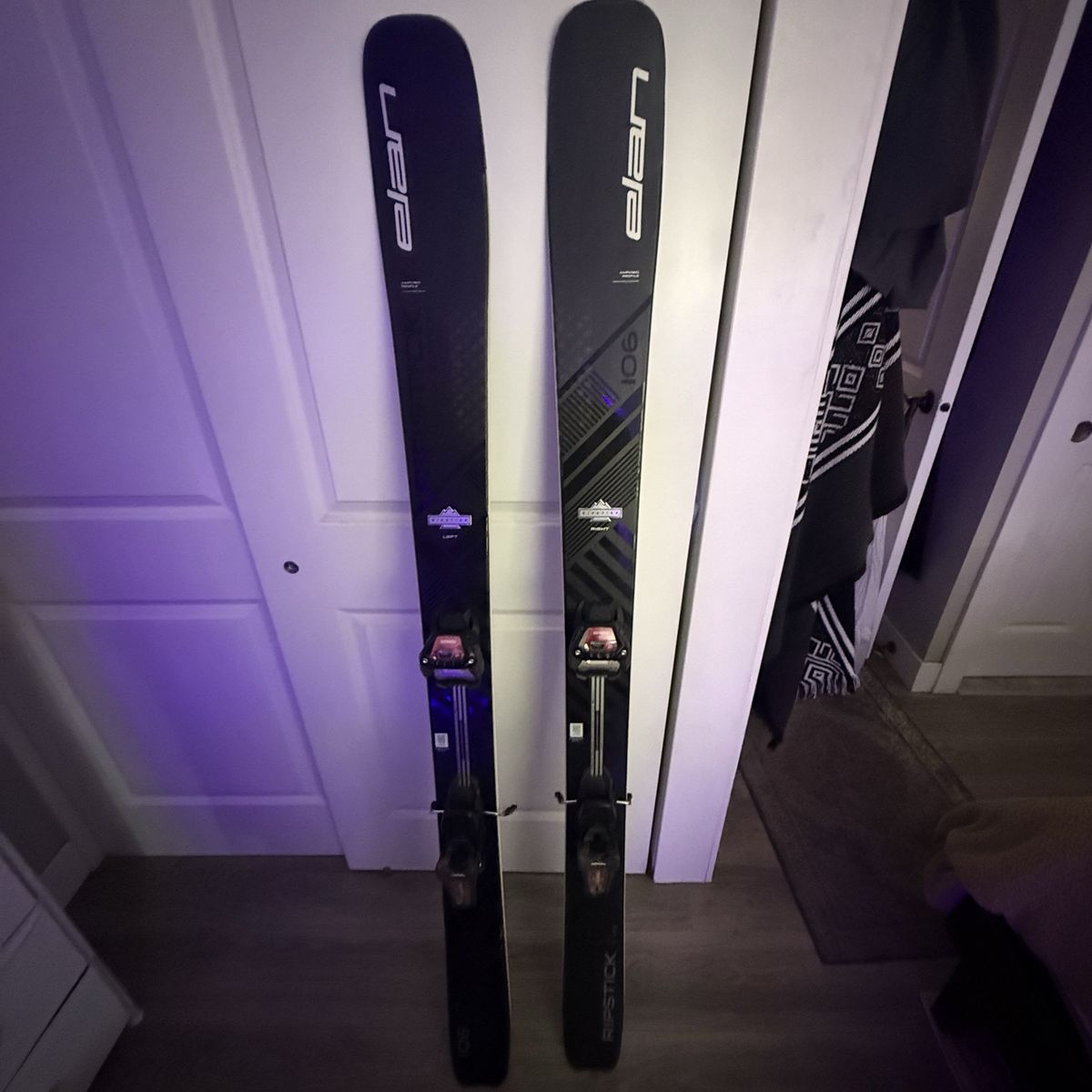Elan Ripstick 106 All-Mountain Skis – 172cm – Marker Griffon Bindings – Like New