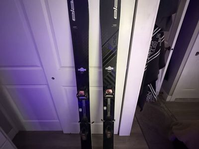 Elan Ripstick 106 All-Mountain Skis – 172cm – Marker Griffon Bindings – Like New