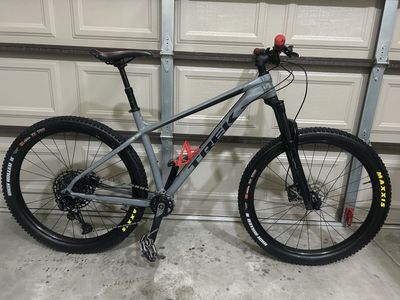 Trek Roscoe 8 - Medium