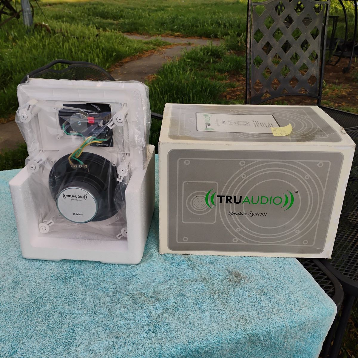 TruAudio LW-6 Pro In Wall Speakers 2 Way NEW In Bx