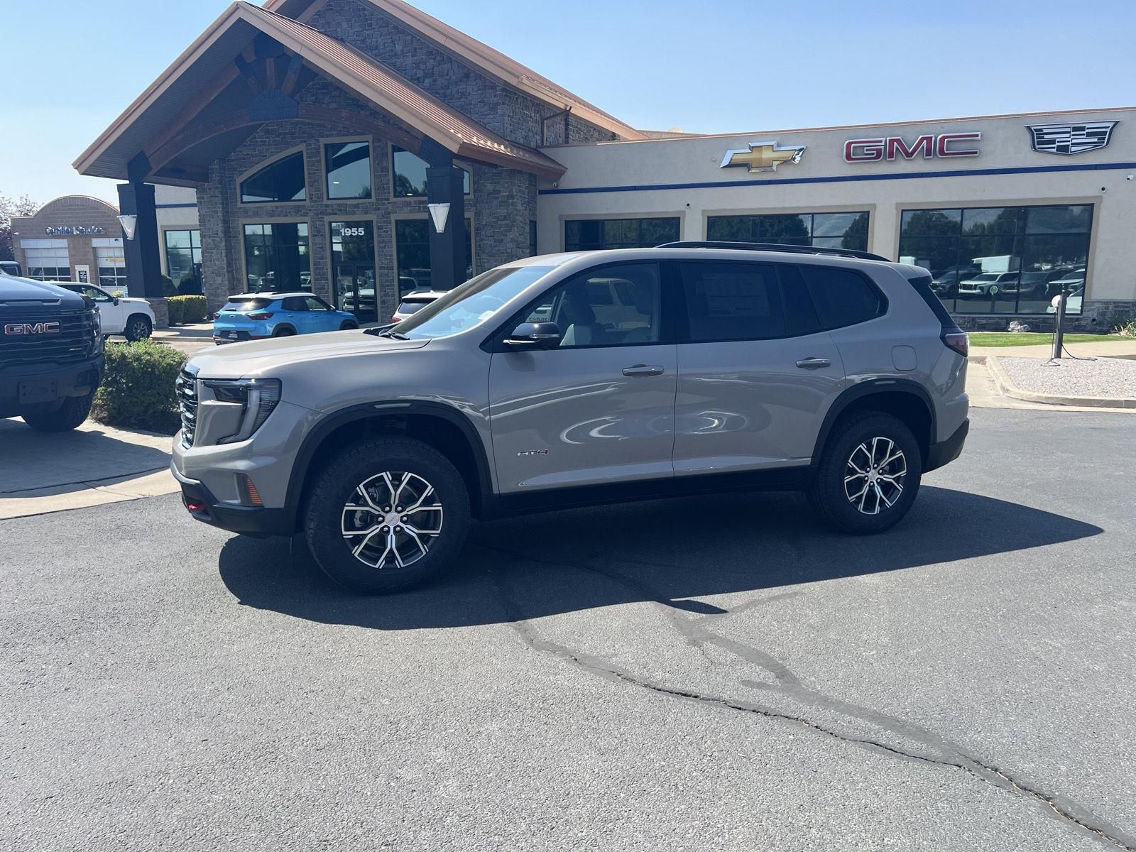 2026 GMC Acadia AT4