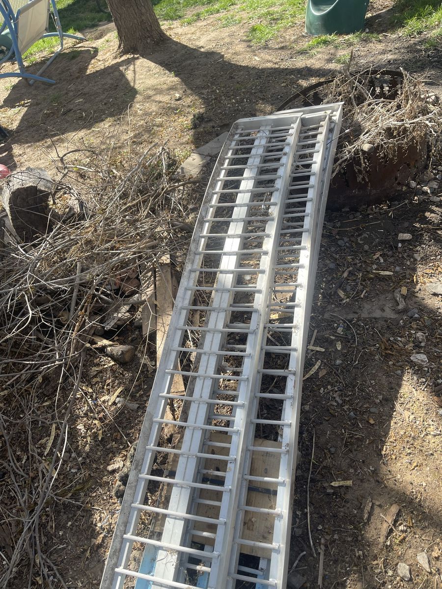 Heavy-Duty Aluminum Loading Ramps (Pair) - ATV/Motorcycle/Lawn Mower