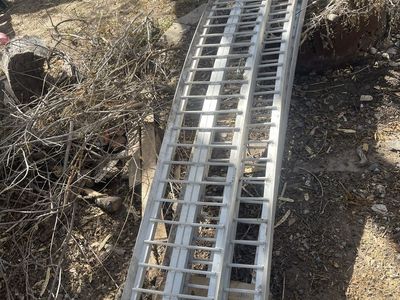 Heavy-Duty Aluminum Loading Ramps (Pair) - ATV/Motorcycle/Lawn Mower