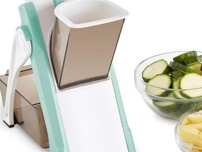 Dash Safe Slice Mandoline Slicer Kitchen Tool - White and Aqua