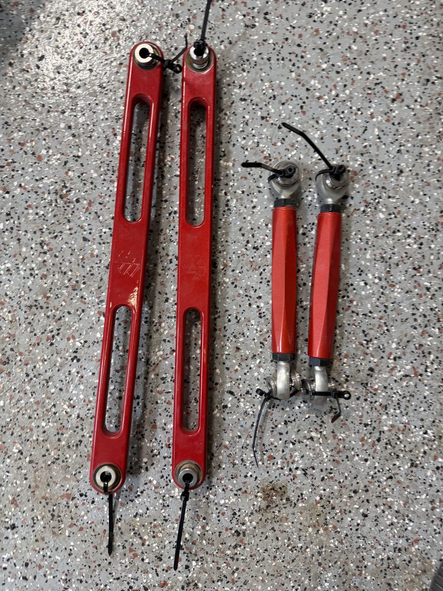 Polaris RZR PRO / TURBO R DRT L&W Sway Bar Links