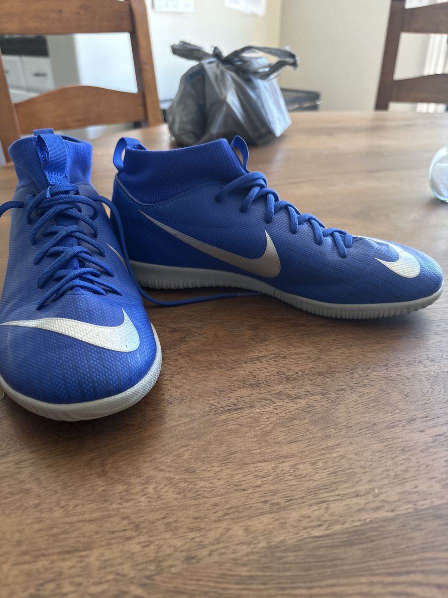 Nike Mercurial Blue Indoor Soccer Shoes Size 6Y Youth