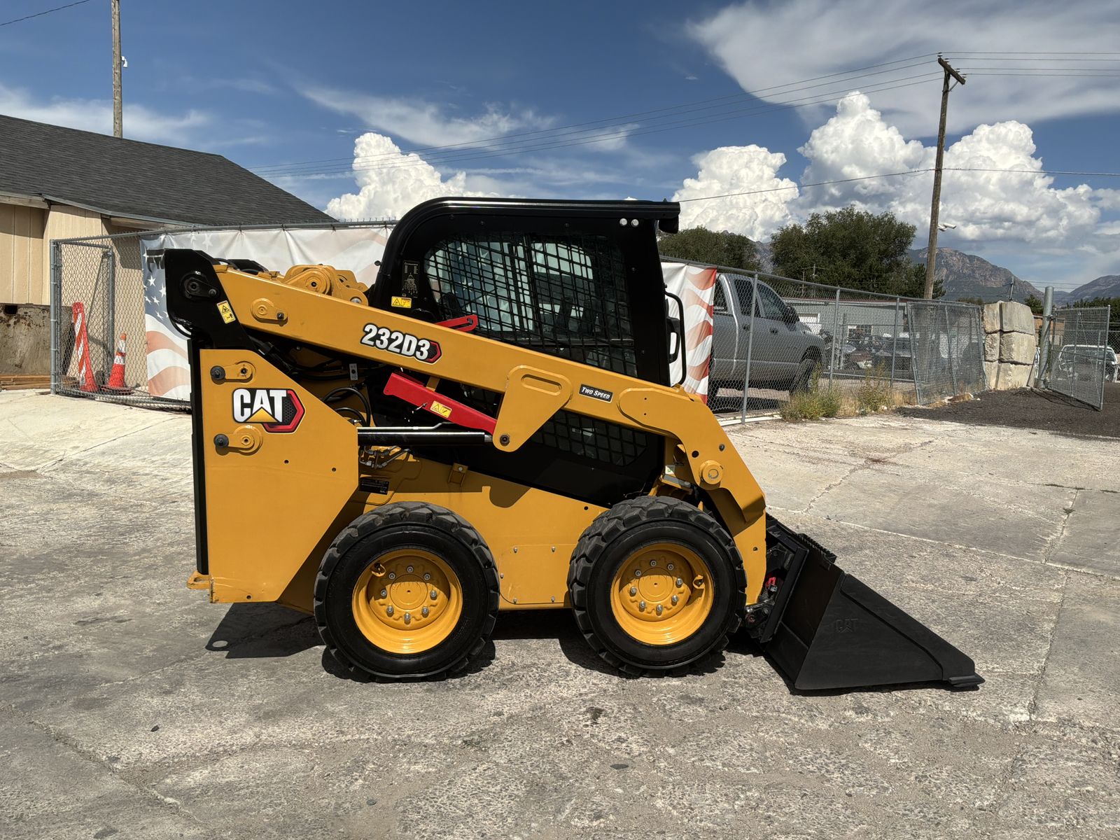 2021 Cat 232D3 Skid Steer Loader Tractor