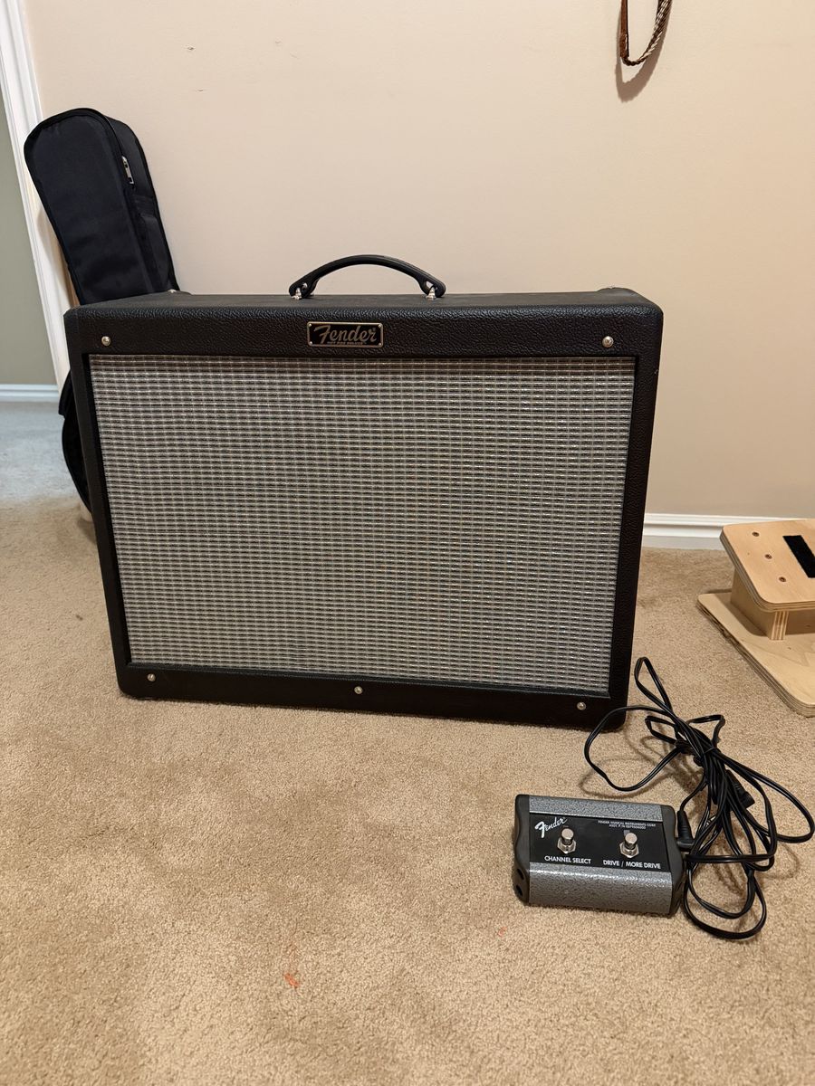 Fender Hot Rod Deluxe III Tube Guitar Amplifier w/ Footswitch