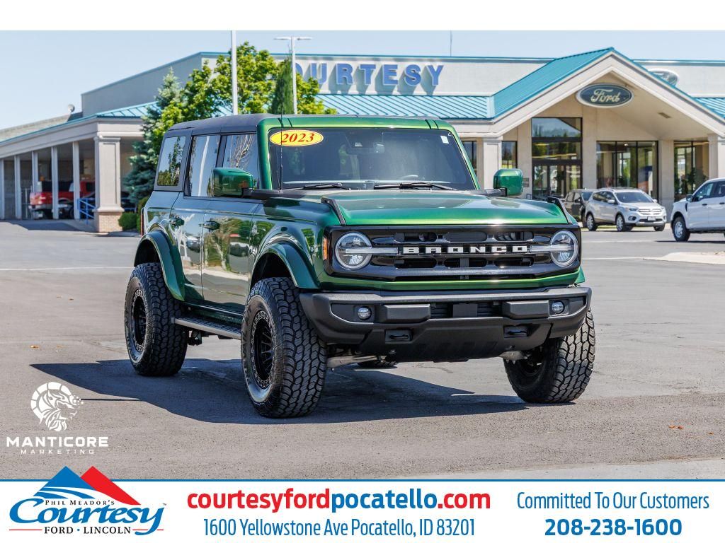 2023 Ford Bronco Outer Banks