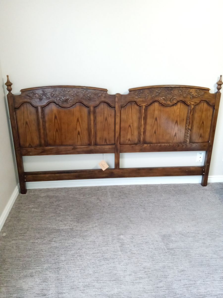 Baker Milling Road Furniture Traditional Carved Wood king  Headboard - Excellent Condition